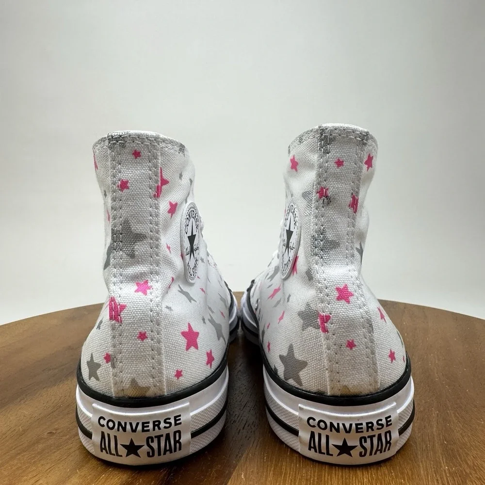 New Big Kids Converse Chuck Taylor All Star Mid White Sneakers Size 5 Y